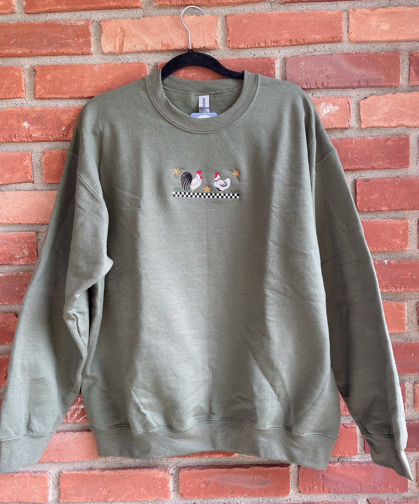 Country Chicken Embroidered Sweatshirt