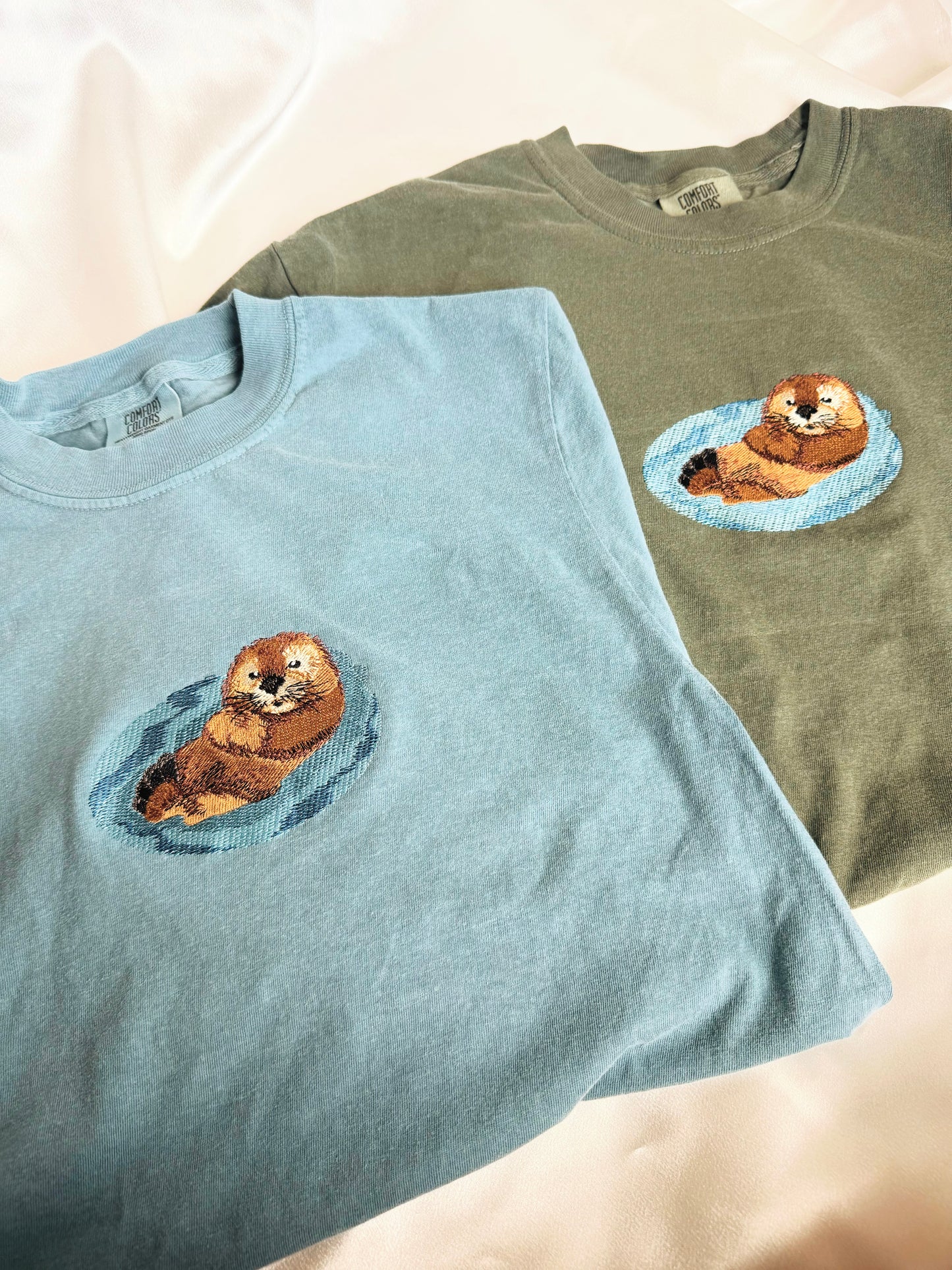 Otter Embroidered T-Shirt