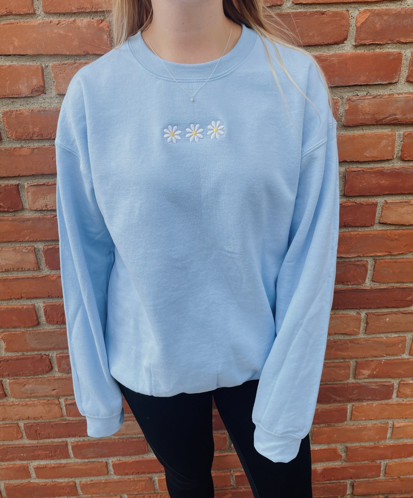 Daisy Embroidered Sweatshirt