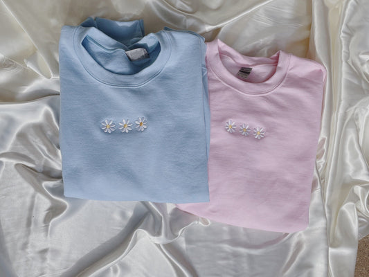 Daisy Embroidered Sweatshirt